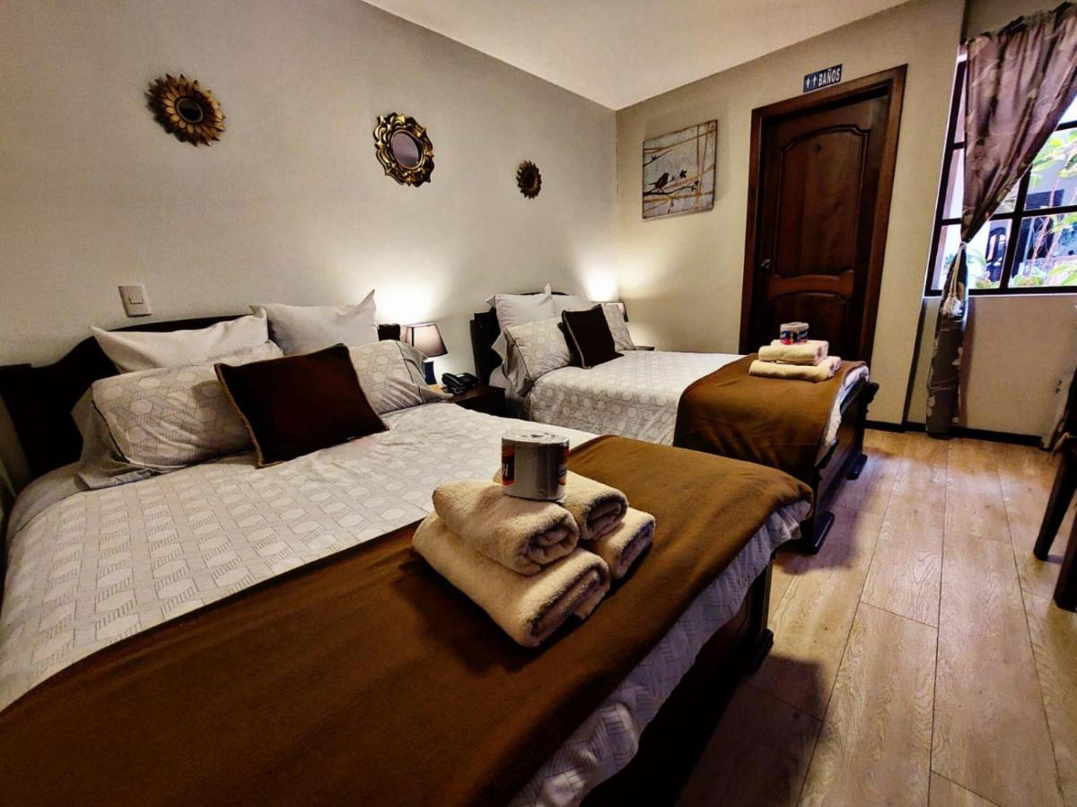 Hotel En El Centro Historico Cuenca Ngoại thất bức ảnh
