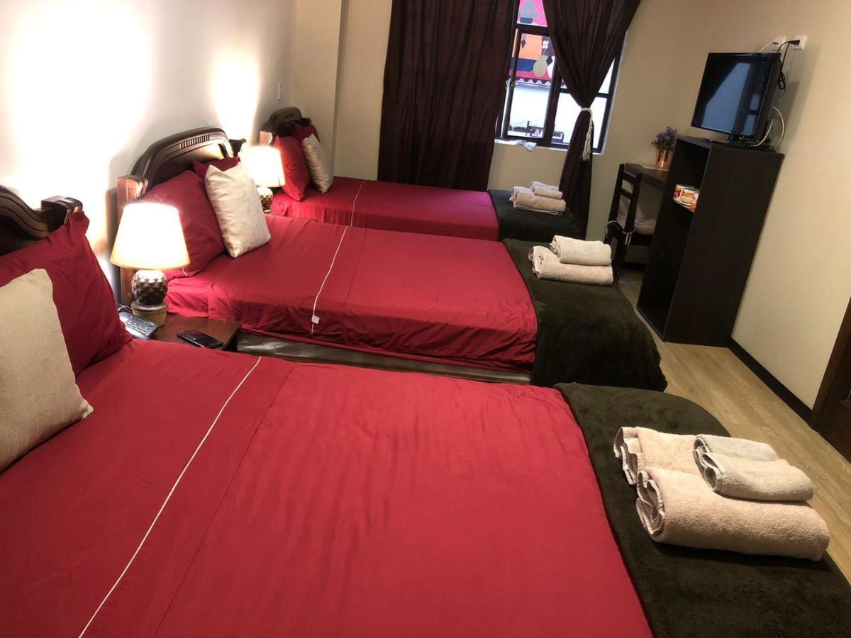 Hotel En El Centro Historico Cuenca Ngoại thất bức ảnh