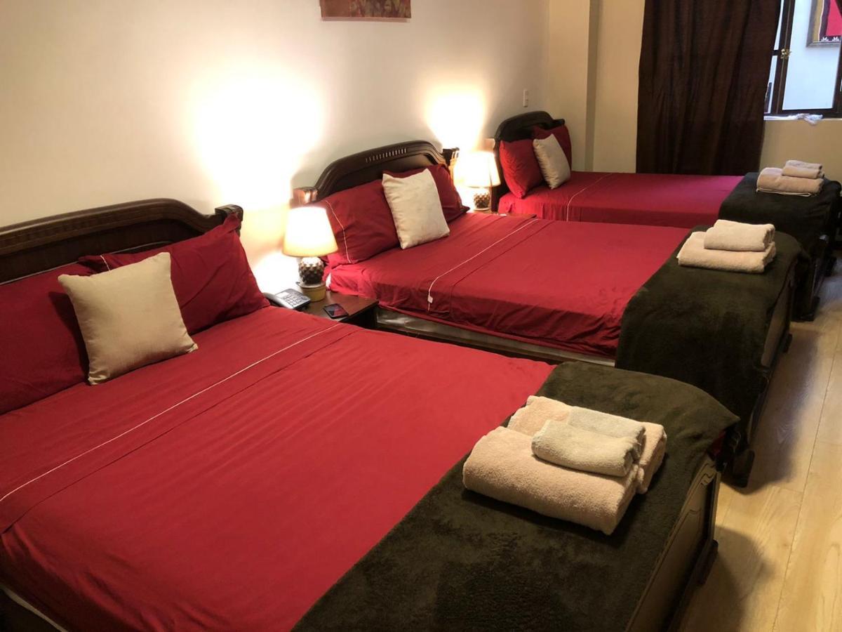 Hotel En El Centro Historico Cuenca Ngoại thất bức ảnh