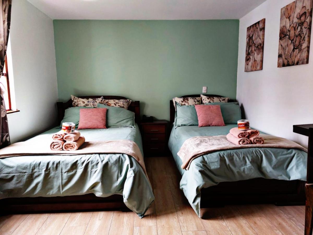 Hotel En El Centro Historico Cuenca Ngoại thất bức ảnh